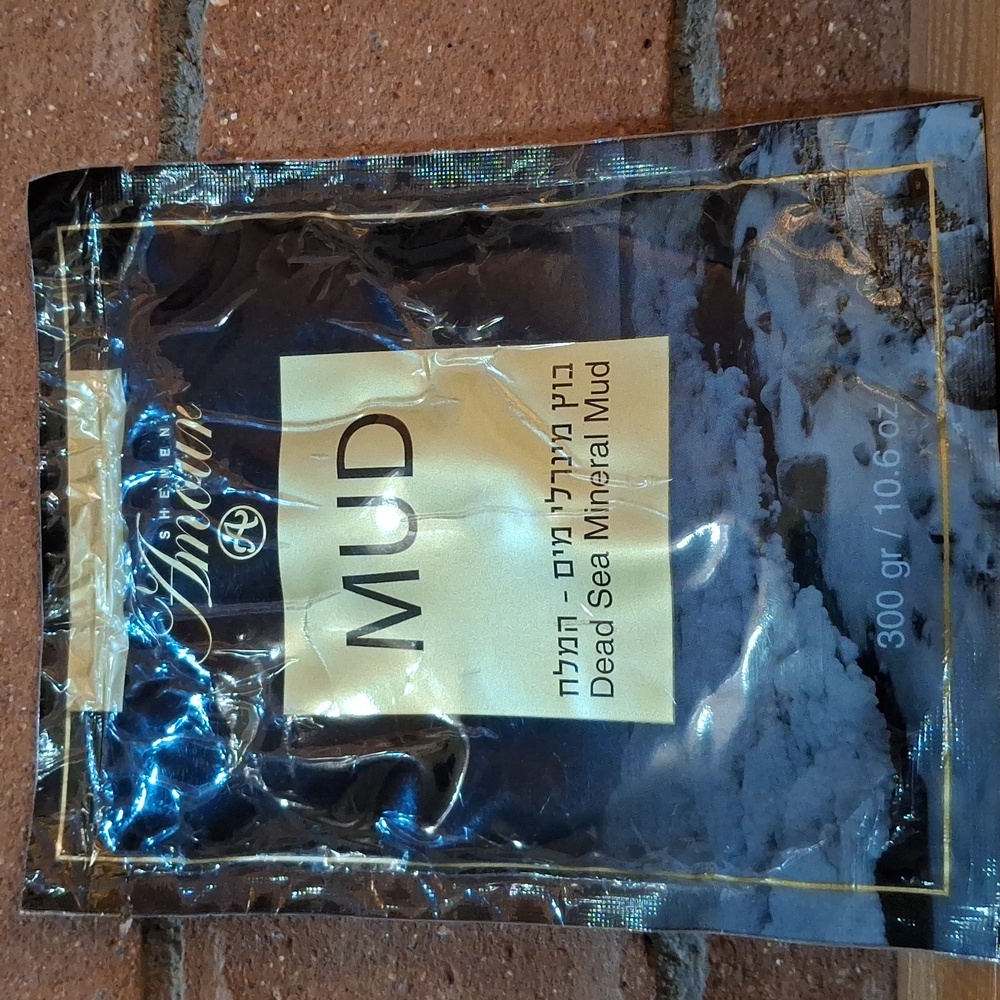 Shemen Amour, Dead Sea Mineral Mud
